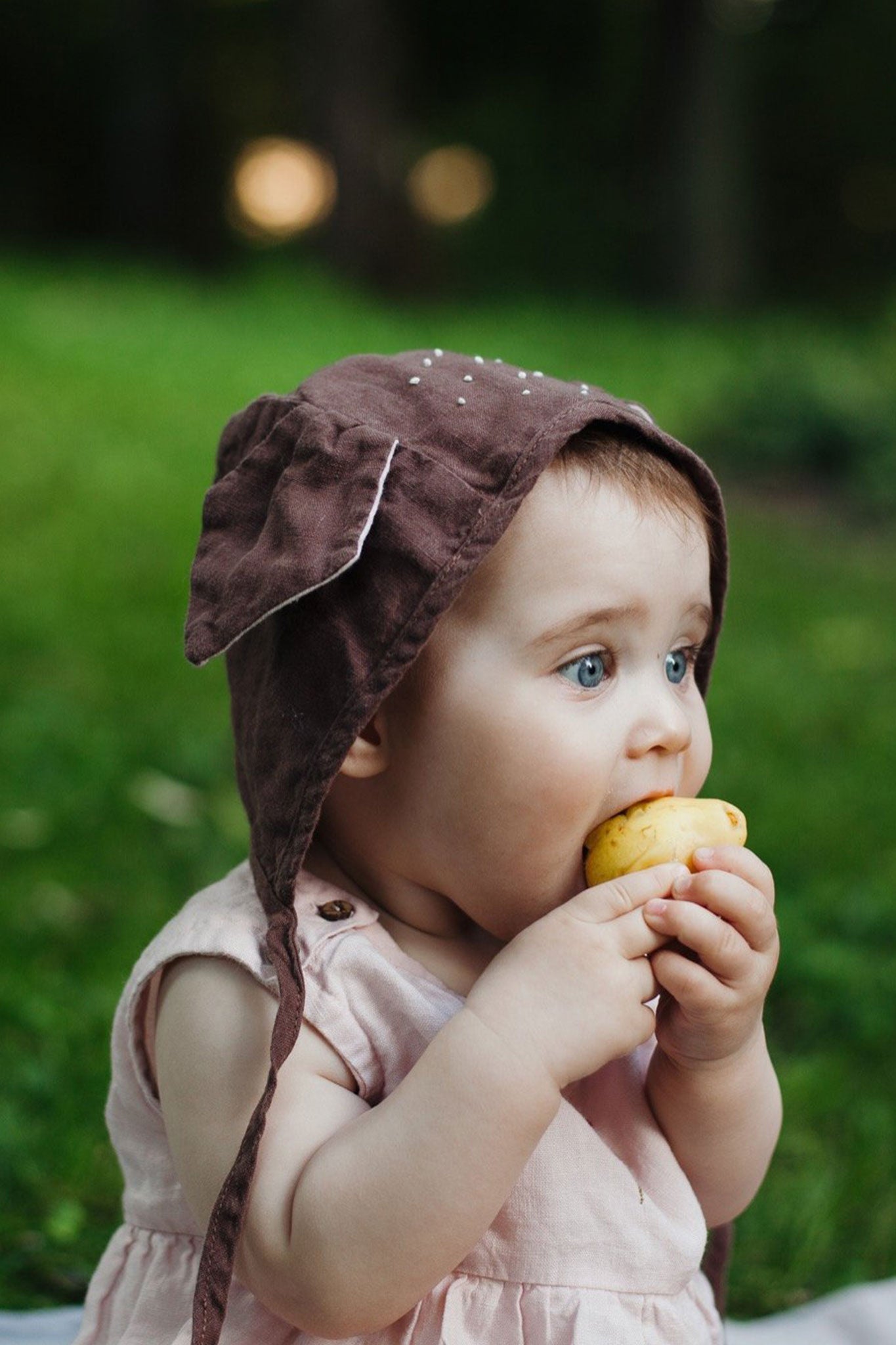Fawn Linen Bonnet
