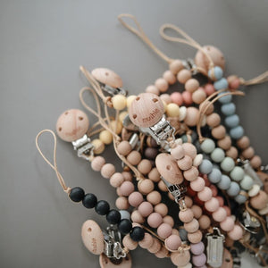 Pacifier Clip Cleo Ash