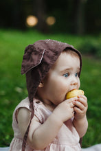 Load image into Gallery viewer, Fawn Linen Bonnet